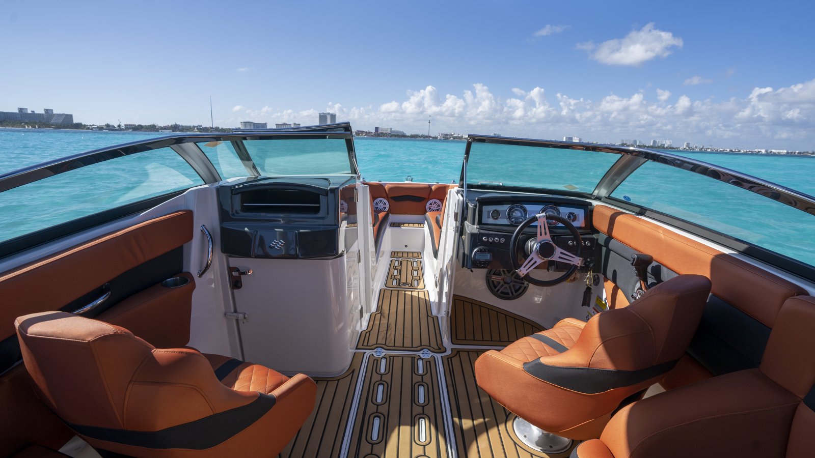 27ft SULTAN